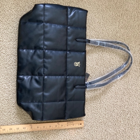 Victoria Secret Purse - Picture 2 of 7